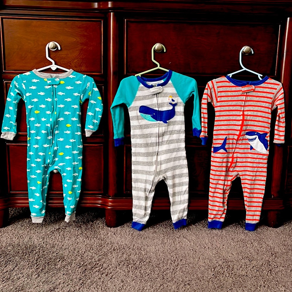 Carter’s Boy 18 month Pajama Set-3